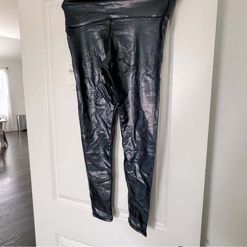 Emily Hsu Hologram Super High Waisted Leggings